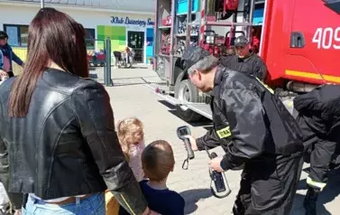 pokaz sprzętu strażackiego