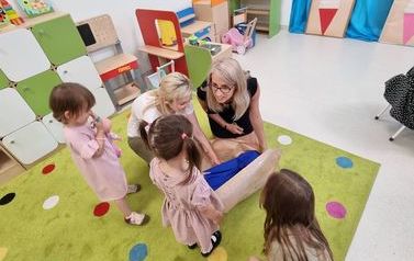 Uroczyste zakończenie w grupie Bystrzaki 33