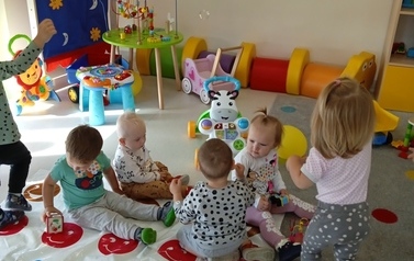 Międzynarodowy Dzień Kropki 16