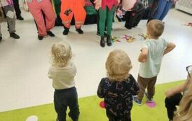 Kr&oacute;lewna Śnieżka i siedmiu krasnoludk&oacute;w przedstawienie
